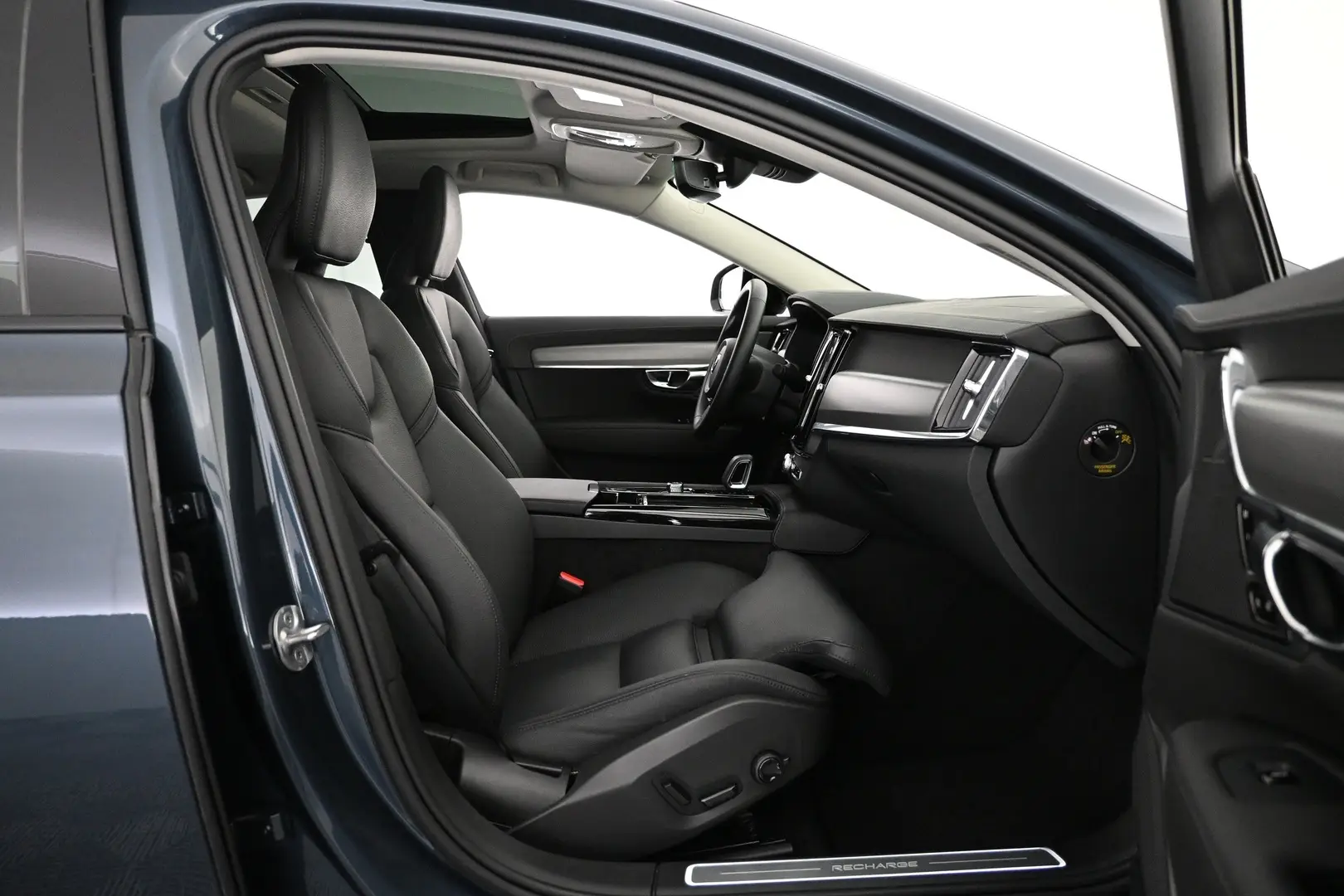 Car Image - 3ph7FJBJnQk7cupOZp4Di0