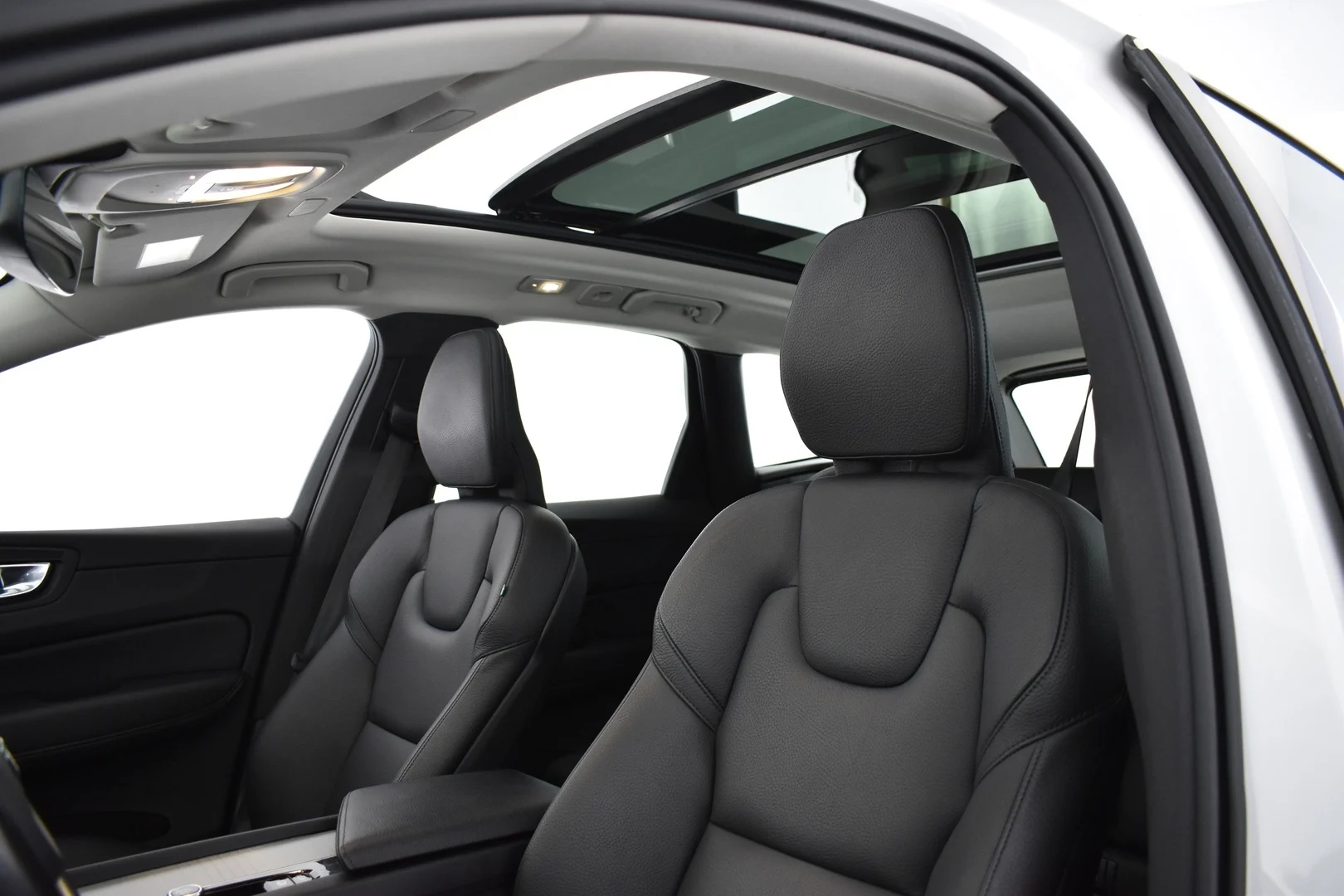 Car Image - 79rHmBjxjFkDAh9uuMyhrk