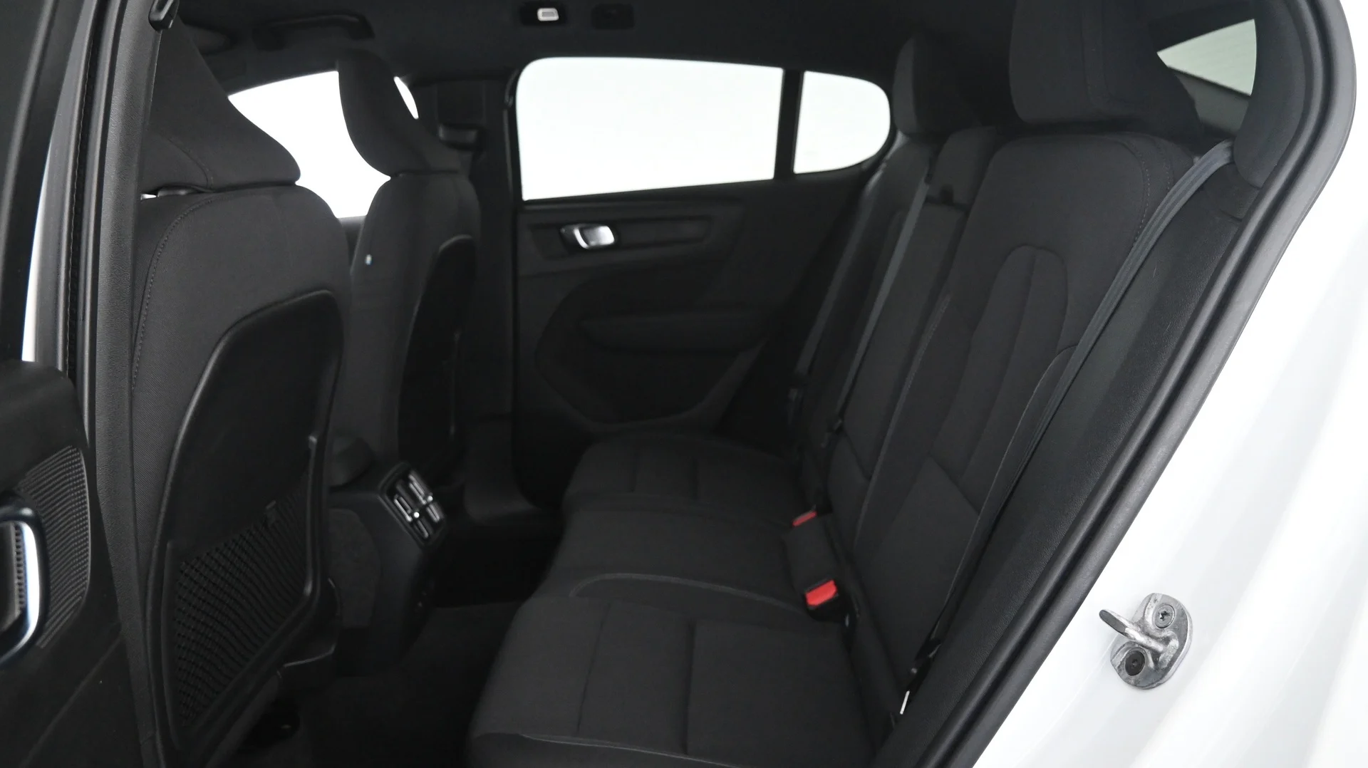 Car Image - 35PJ71RBQlZII7DdFrSTMM
