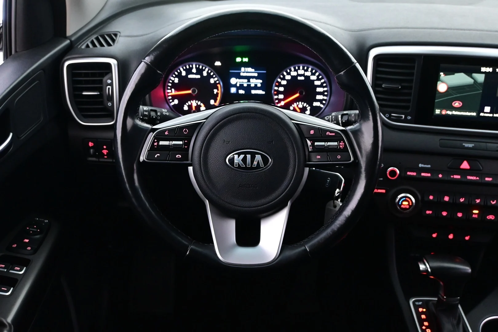 Car Image - 4gAnQzLjiN9oEIl3LR7AwU