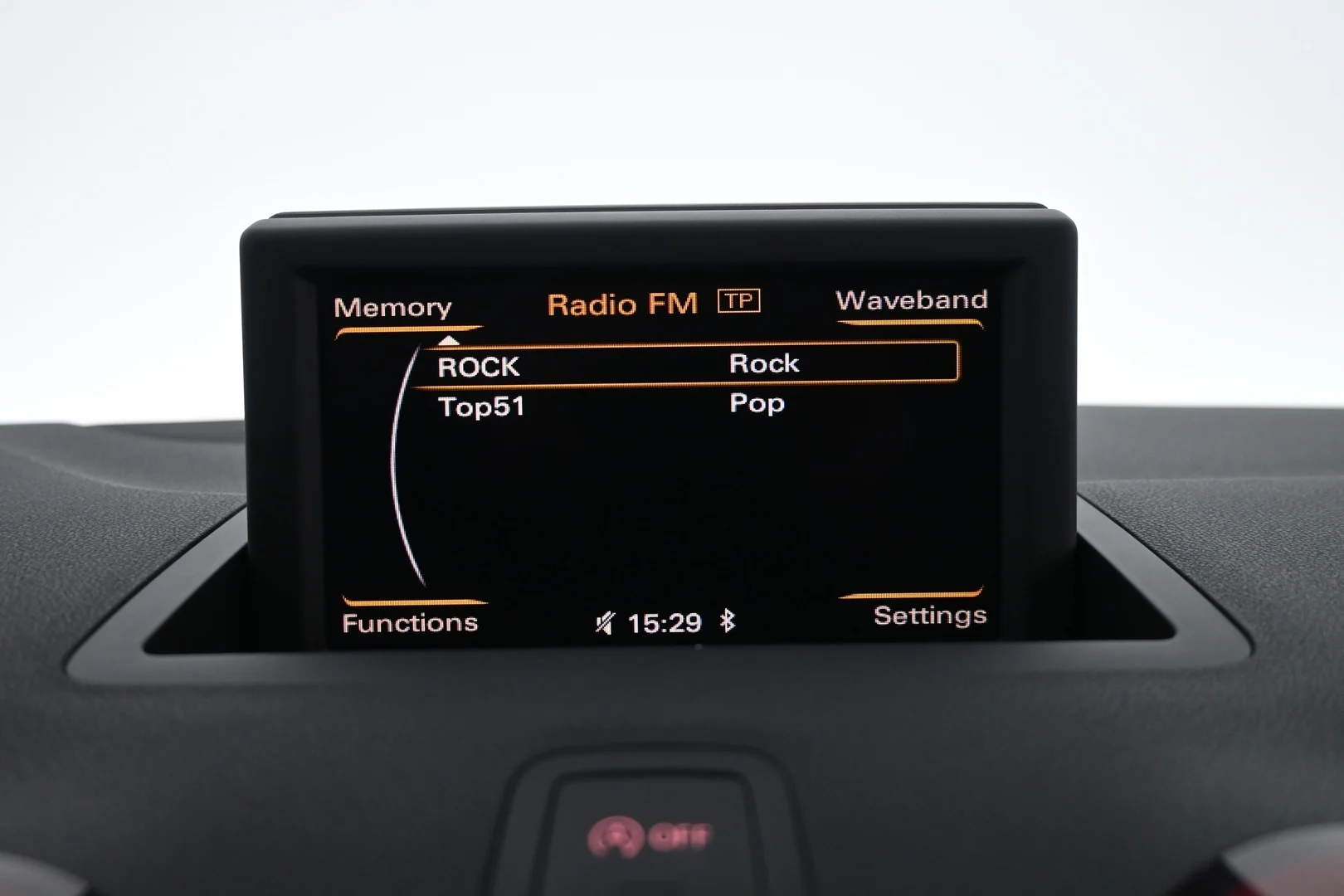 Car Image - 3ybquRTLX2IHJWzVp8mDhz
