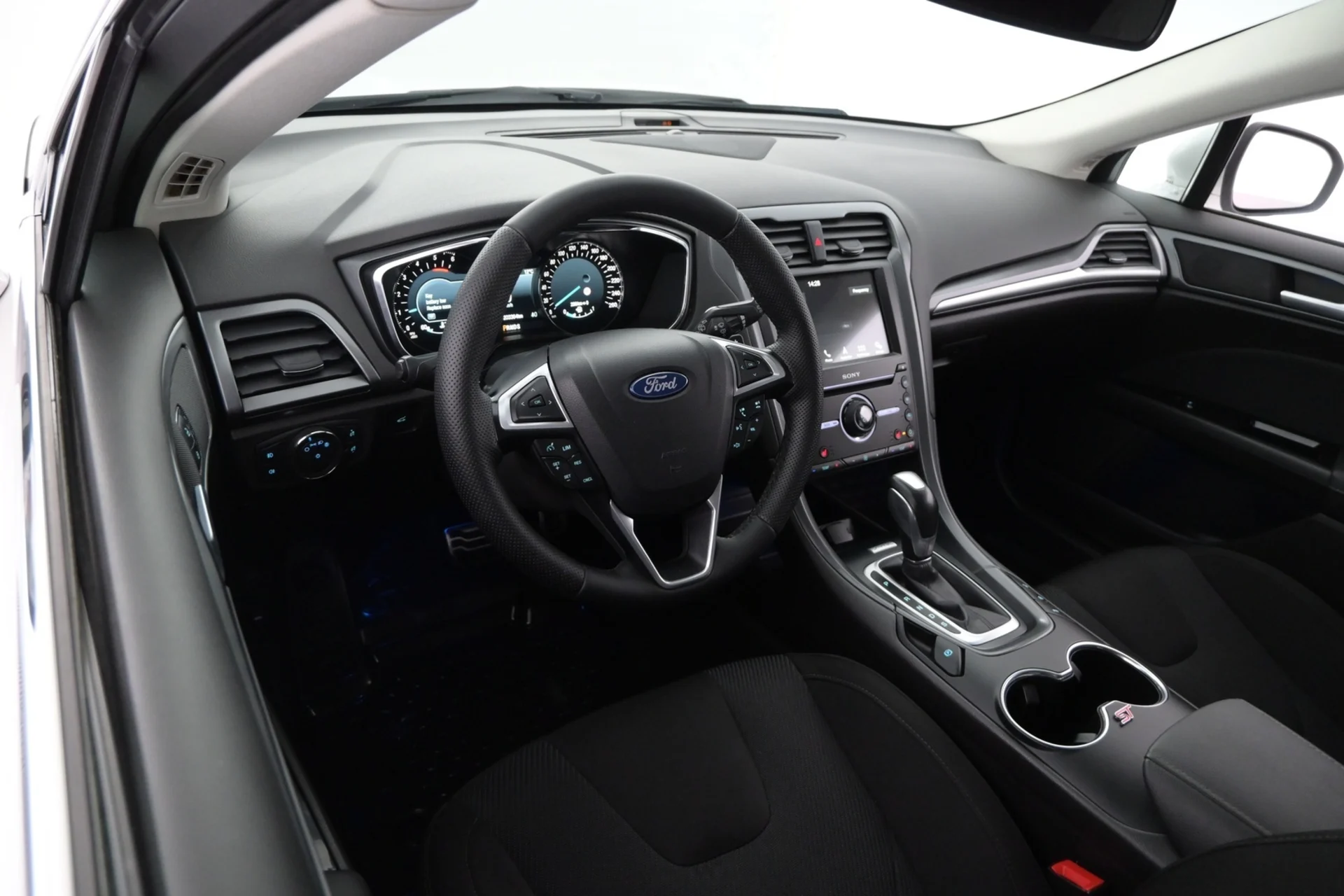 Car Image - 5XYTyAP5RneZygYeT55rAK