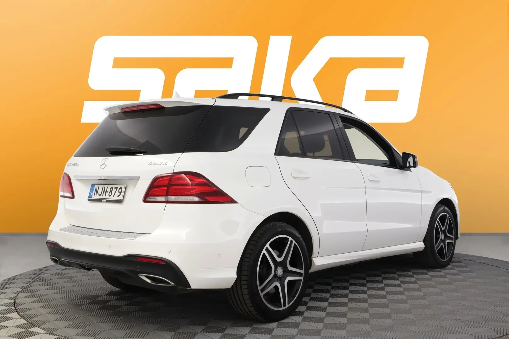 Car Image - 6cDYxjOgWIkX3tE65IFYjb