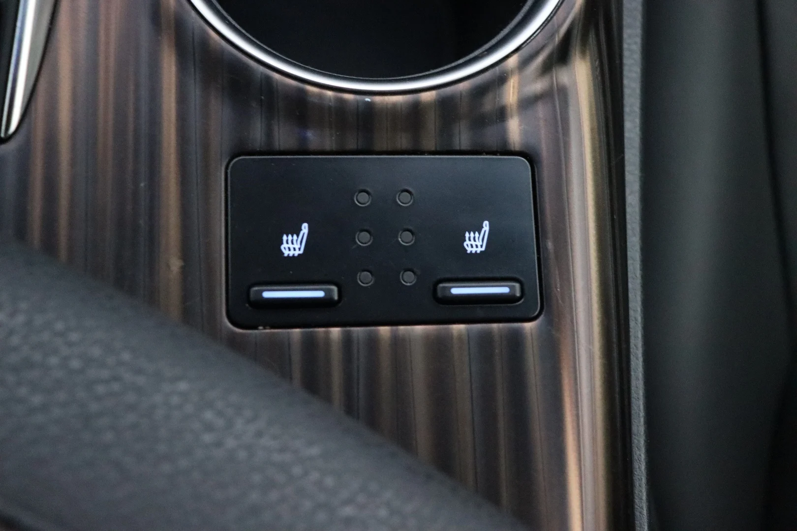 Car Image - 6U0iaS4HSaepSiCVmjDTVm