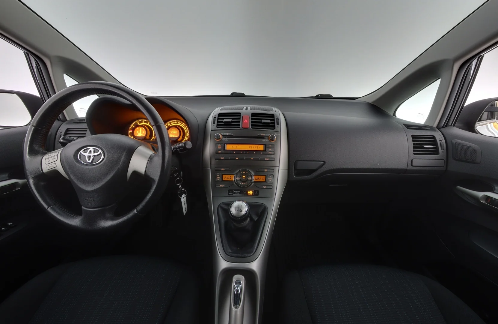 Car Image - 7h2hRCPoOH8Oz65Kzynbxy