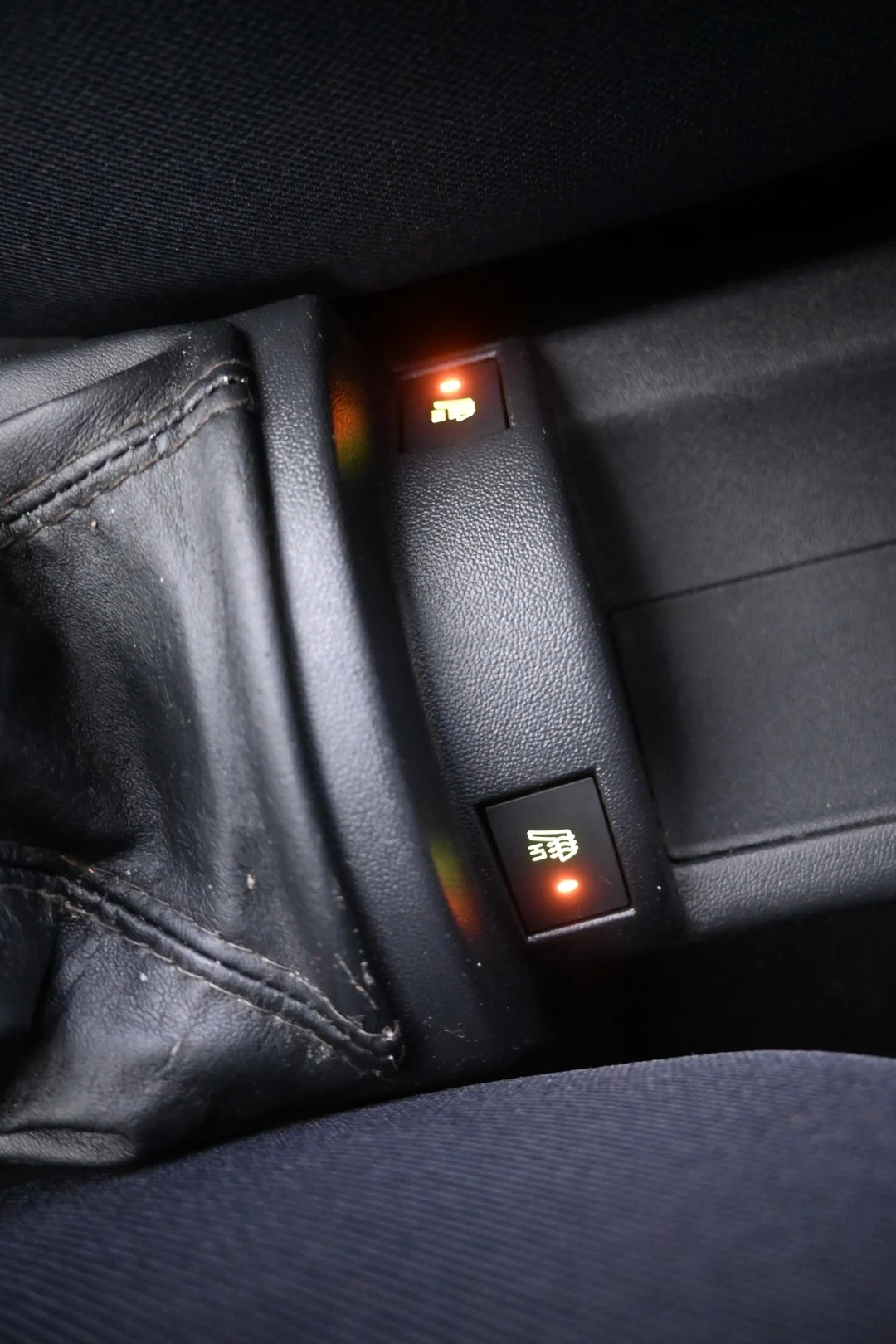 Car Image - 6A6jQb88pda7pcmBNBu1i8