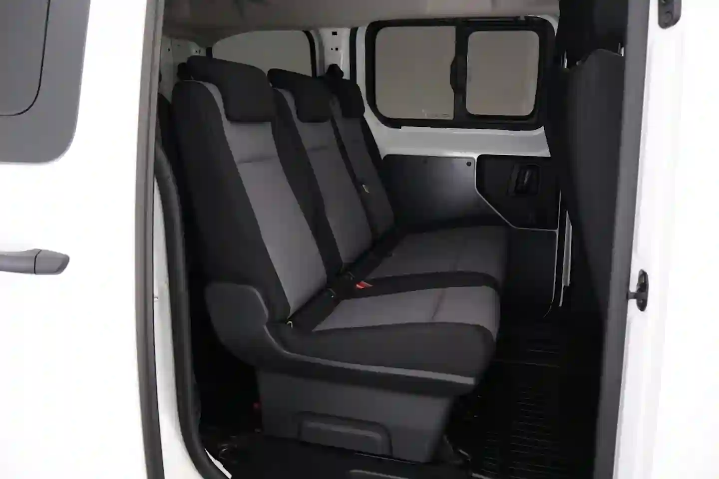 Car Image - 1jWOcEUQr0foGIJOD8Esfb