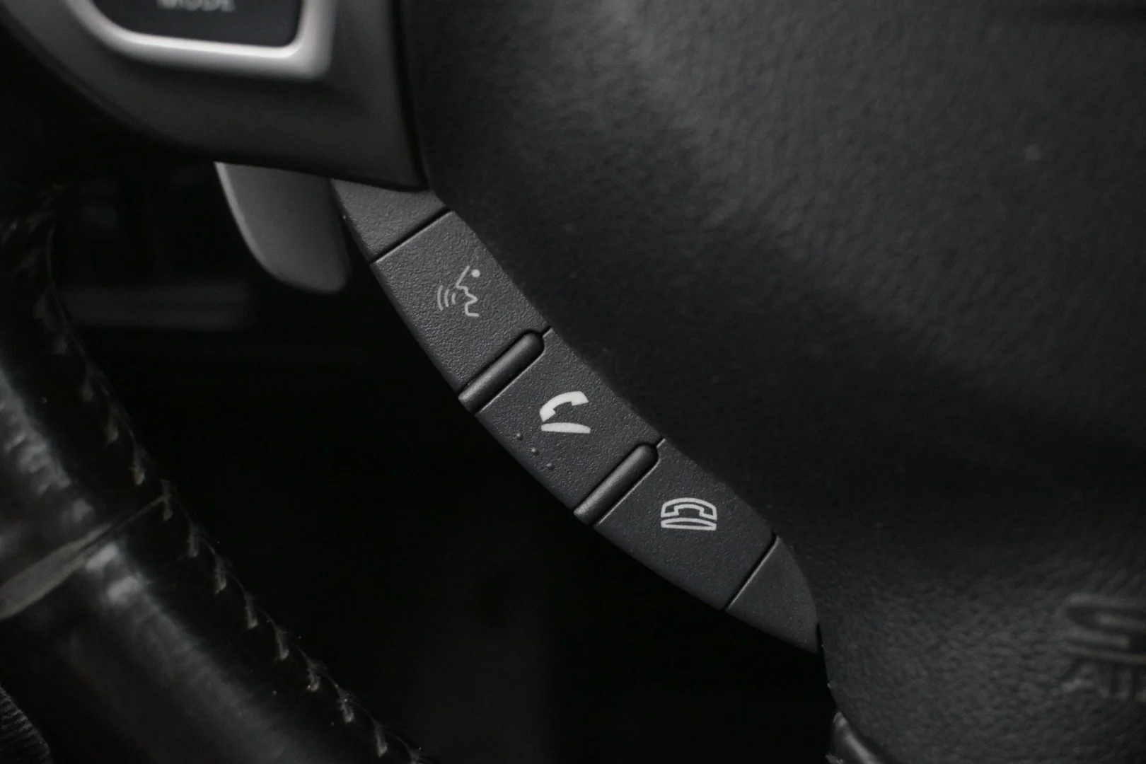 Car Image - 2zYcg4q386FJeocHYpbBi9