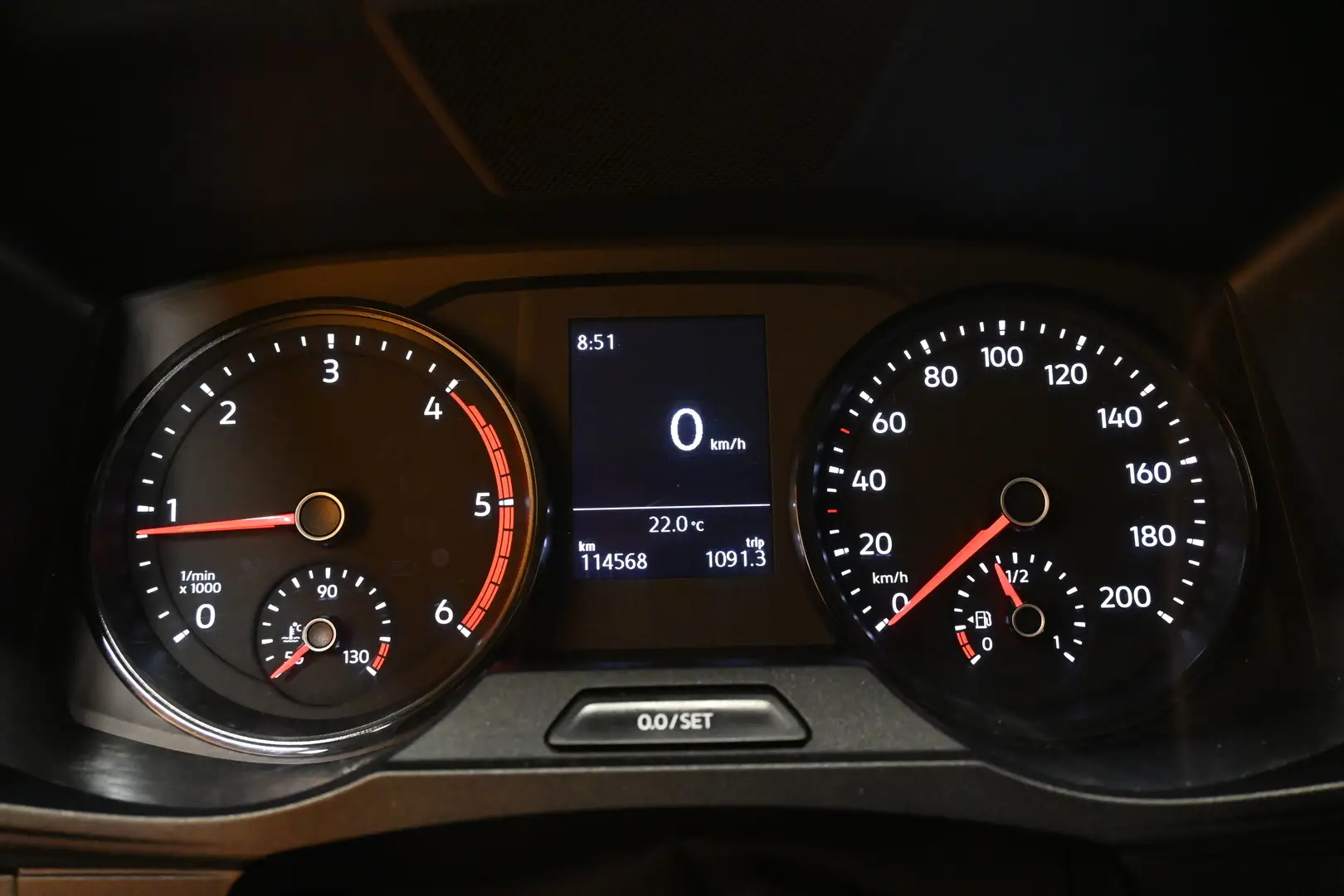 Car Image - 1aqIRaPgOkw7AQbV5udOfu