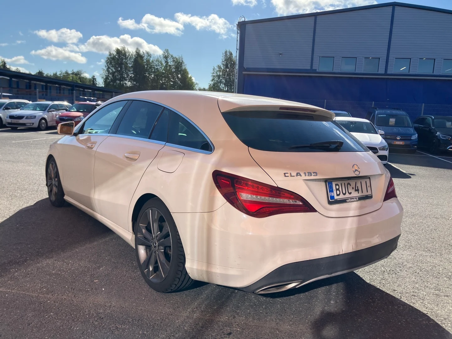 Car Image - 45mxQ65B79k9bZ5FtSFpr0