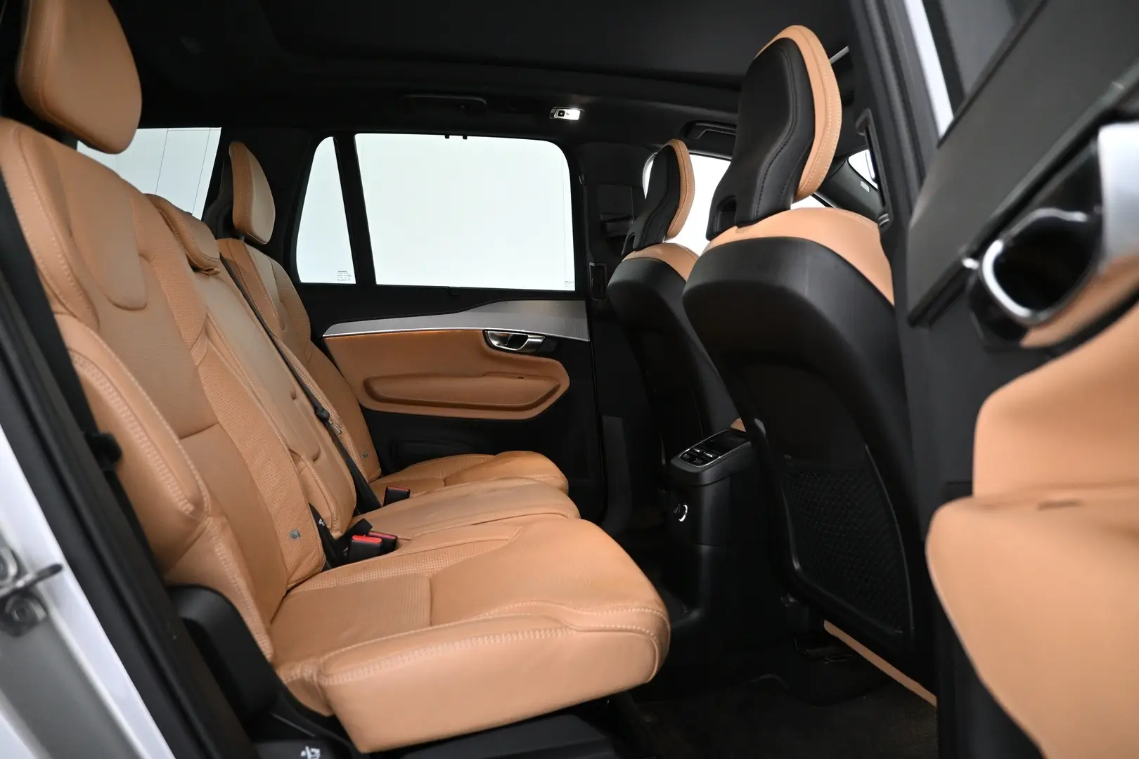 Car Image - 19zZaKWi3M9TXzytonXypY