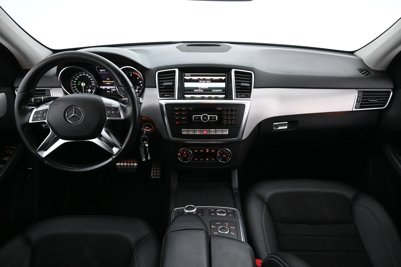Car Image - 2eYDl3GLE6EOTe6HoSUlWb