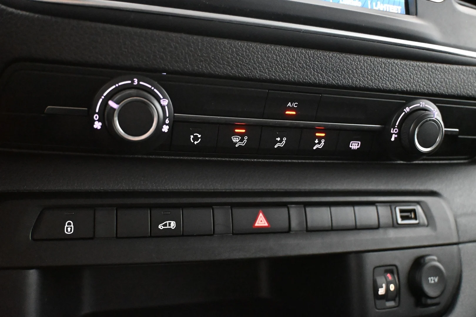 Car Image - 6x8Dh9a58tMlGGCjGAJT14