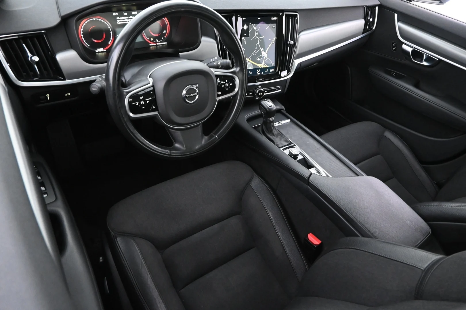 Car Image - 3eaHp5zcRAlIcegByAW37f