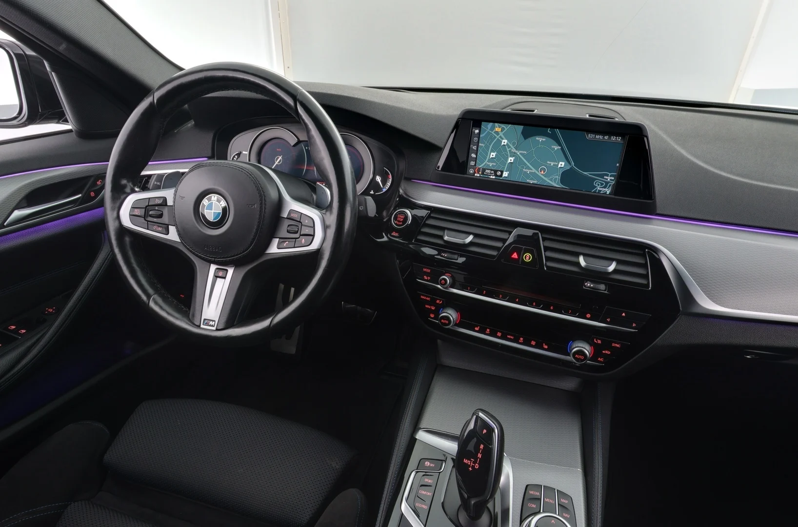 Car Image - 4N8UIuTFQiMgfUQWyE8DDJ