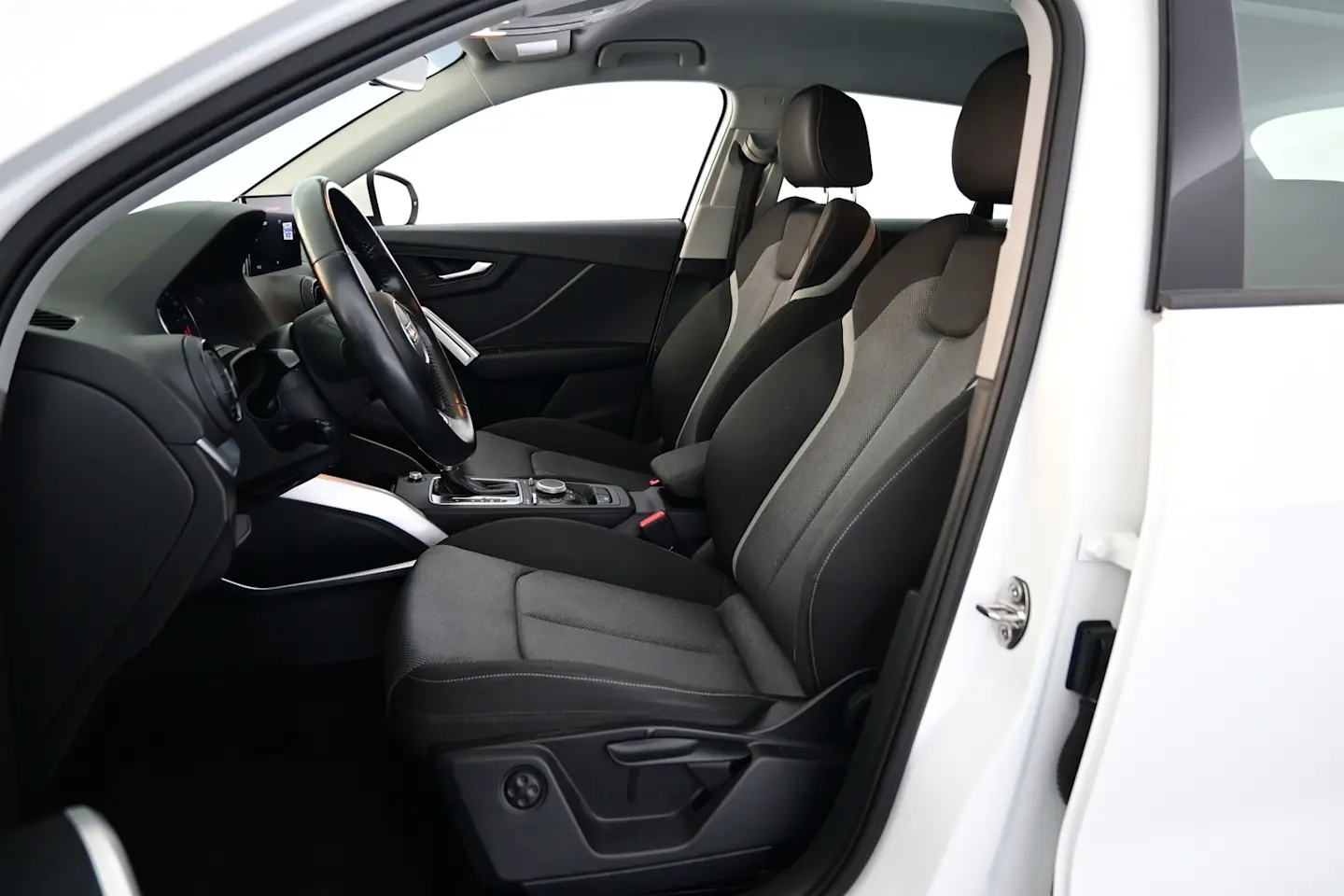 Car Image - 4PqGnkHsZnCw1aOQ4Tu3ri