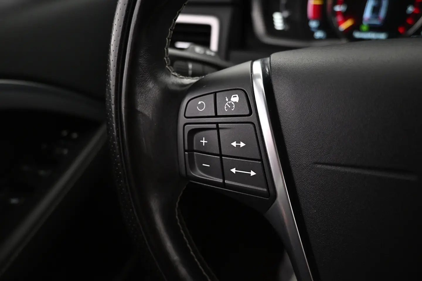 Car Image - 5RkqHGdnR2AVqnvSOZ5wEs