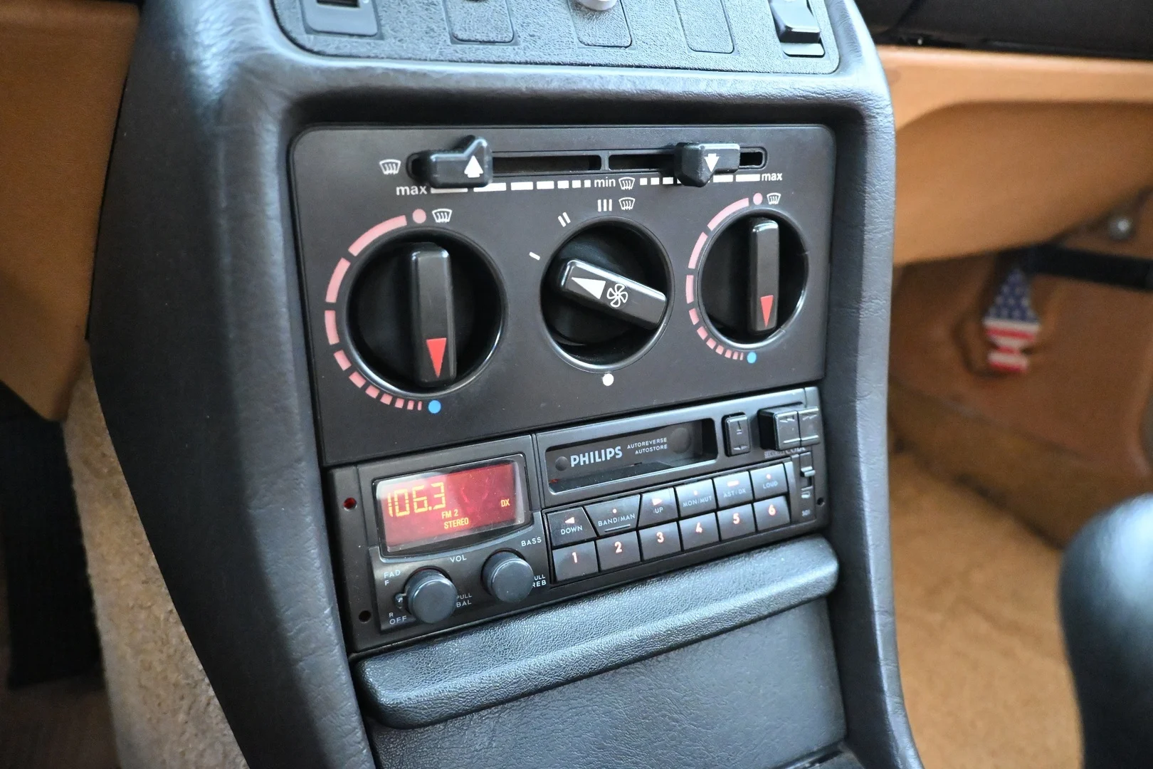 Car Image - 1Af4WYrLSiHnANscVdClj8