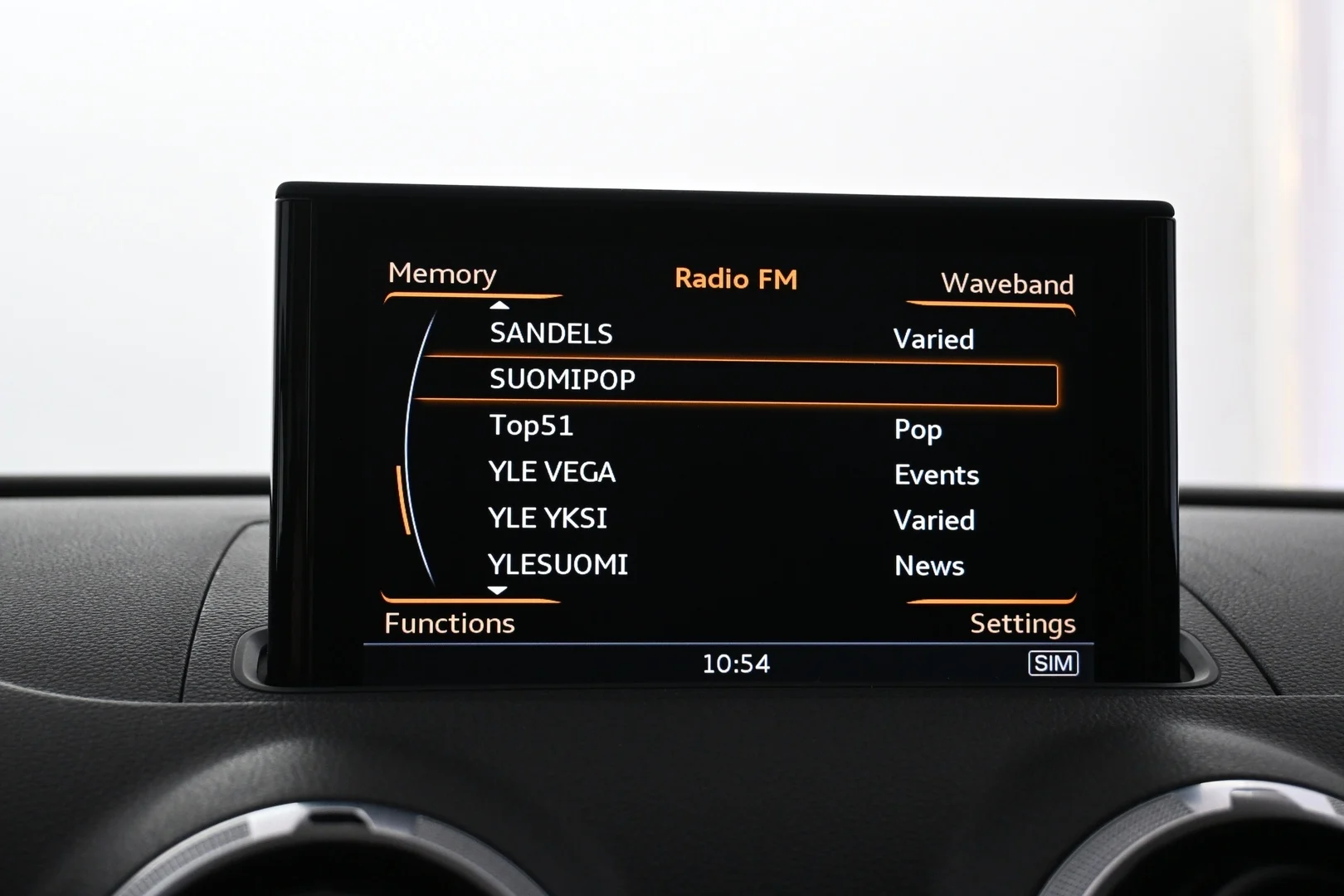 Car Image - 6OAJpTUm9wrykCmkKXK5Zi