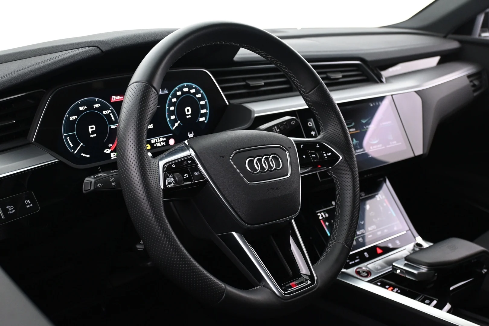 Car Image - j4MOEiYWG9vehRUY2Xqvm