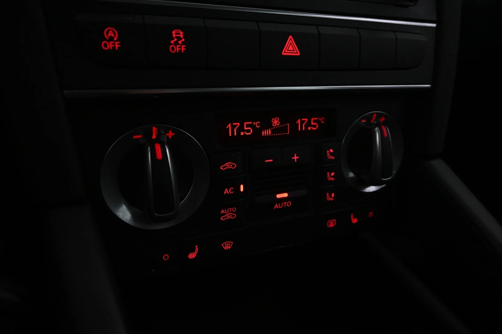 Car Image - 6gBKY0EMHAYQnV1TWoFoSf
