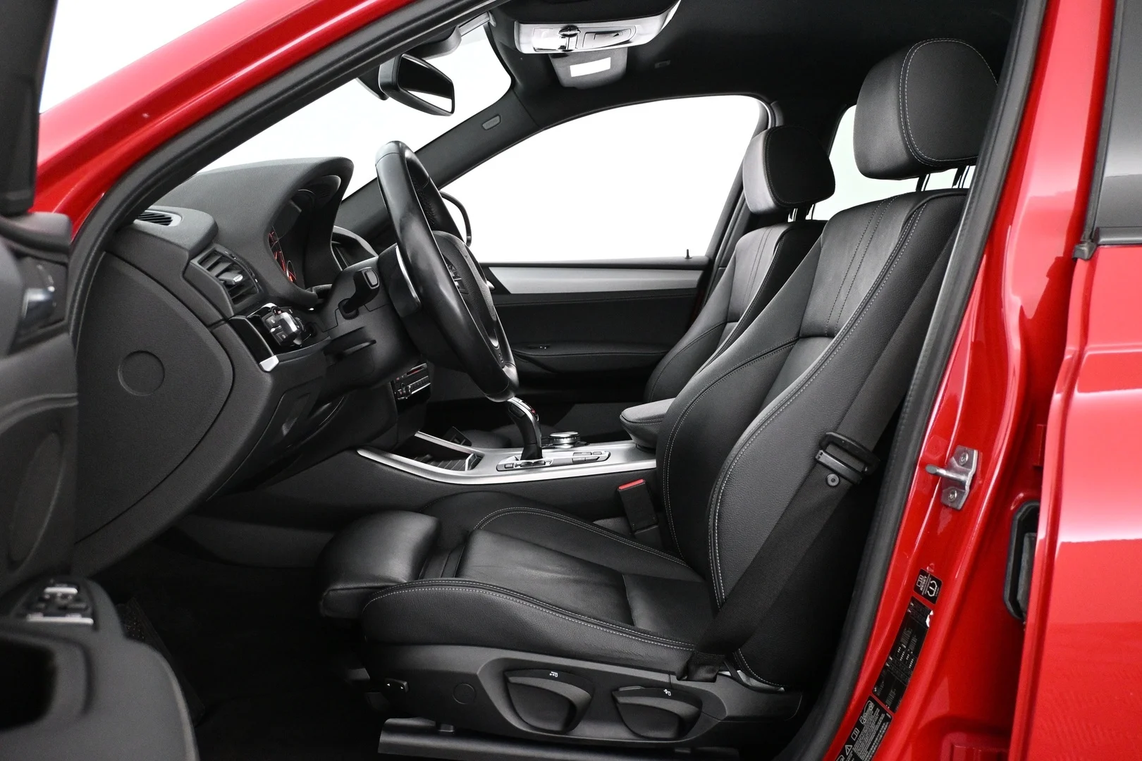 Car Image - 5f0OYZyuHLEblWWpumDCFo