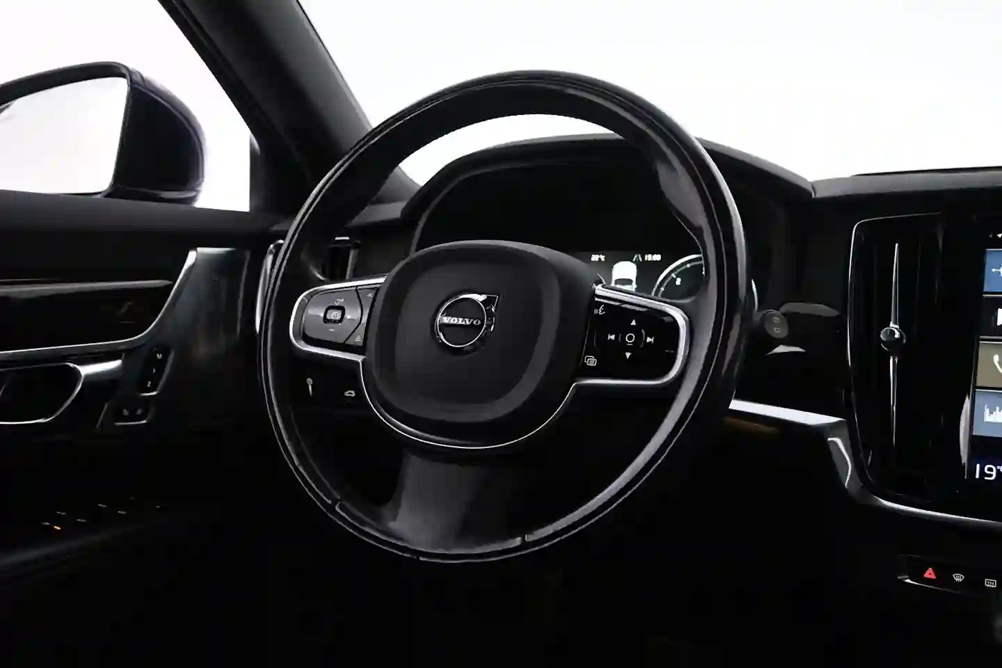 Car Image - 3fY7gm4w2WFcDjXAzPETkJ