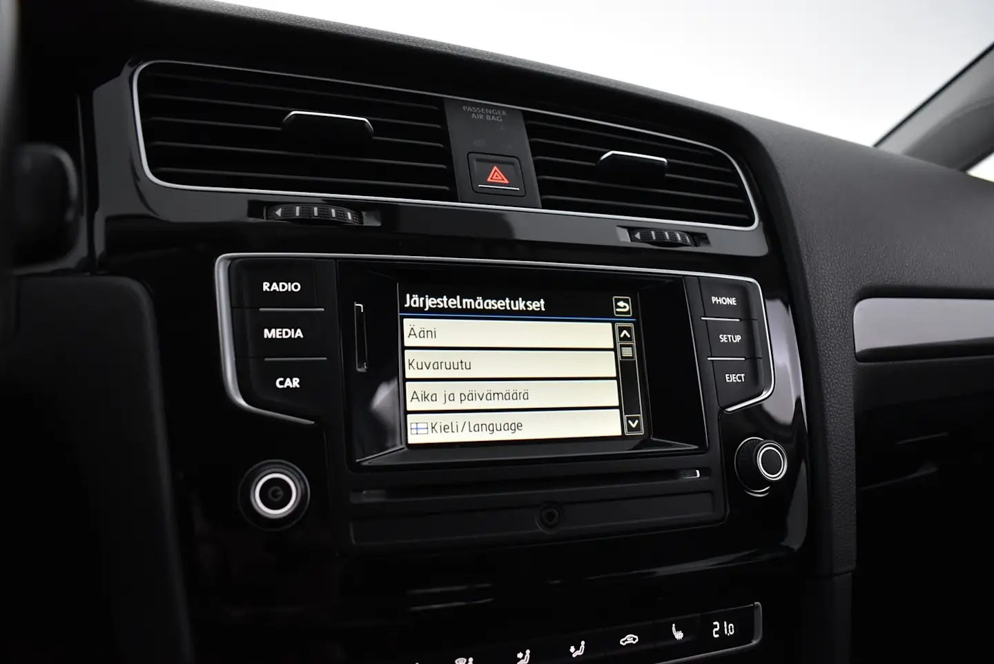 Car Image - 7jrmhSq9ws8WVj8yATCPyU
