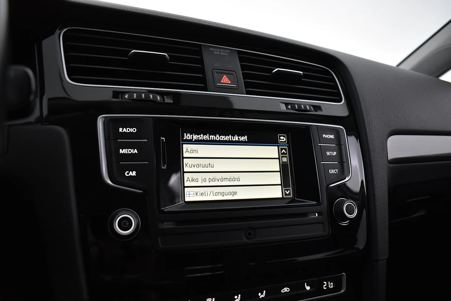 Car Image - 7jrmhSq9ws8WVj8yATCPyU