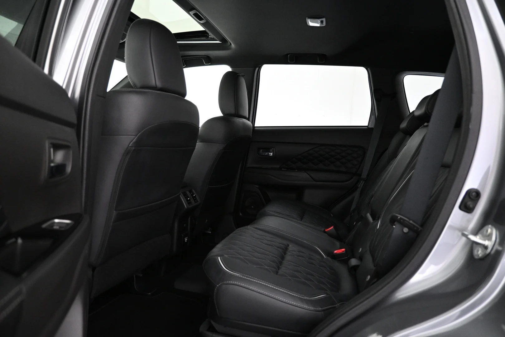 Car Image - 7JLLOYOWhRTJyrYEQBKF9C