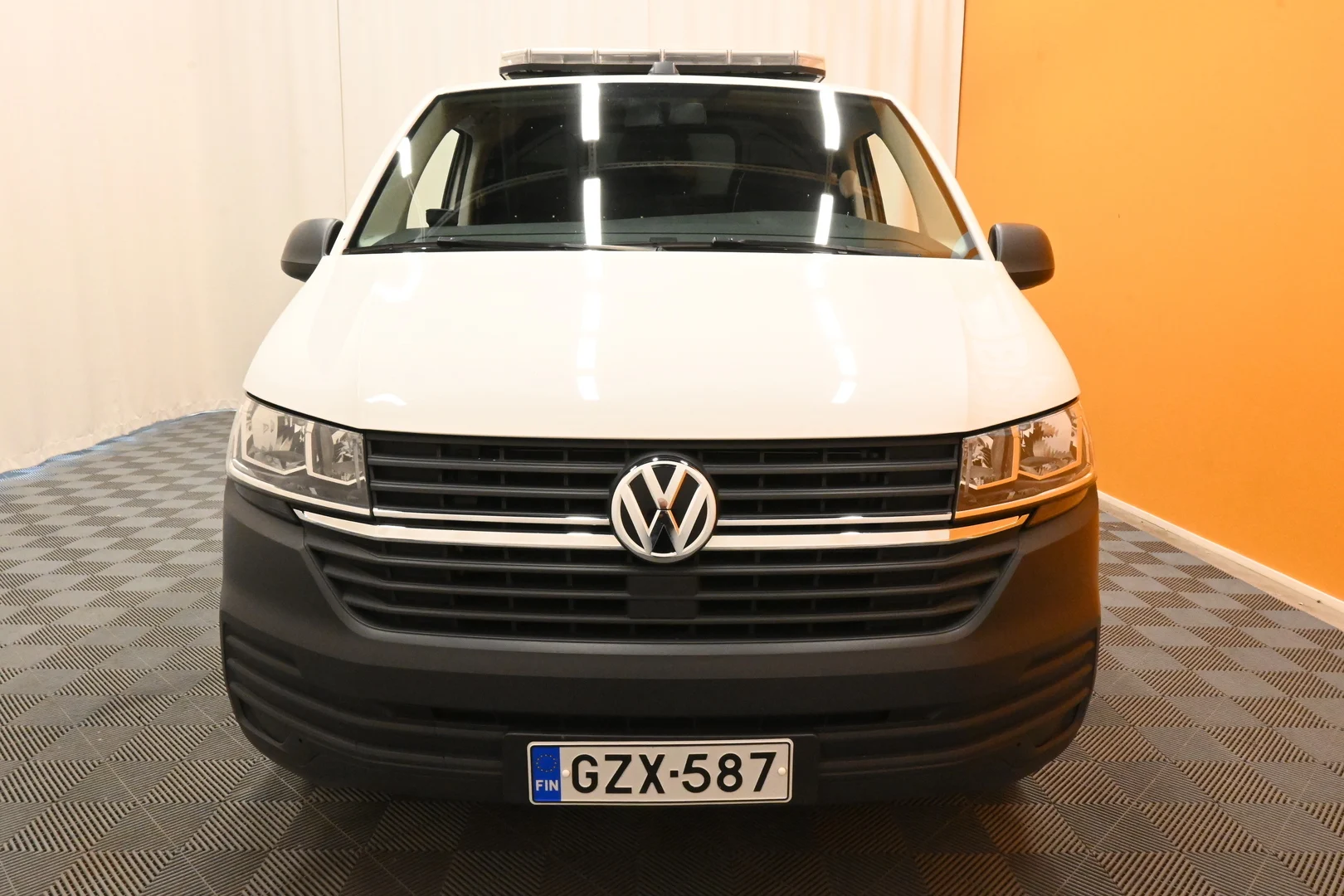 Car Image - 4gckkPhKW50GxxSqEfb9iY