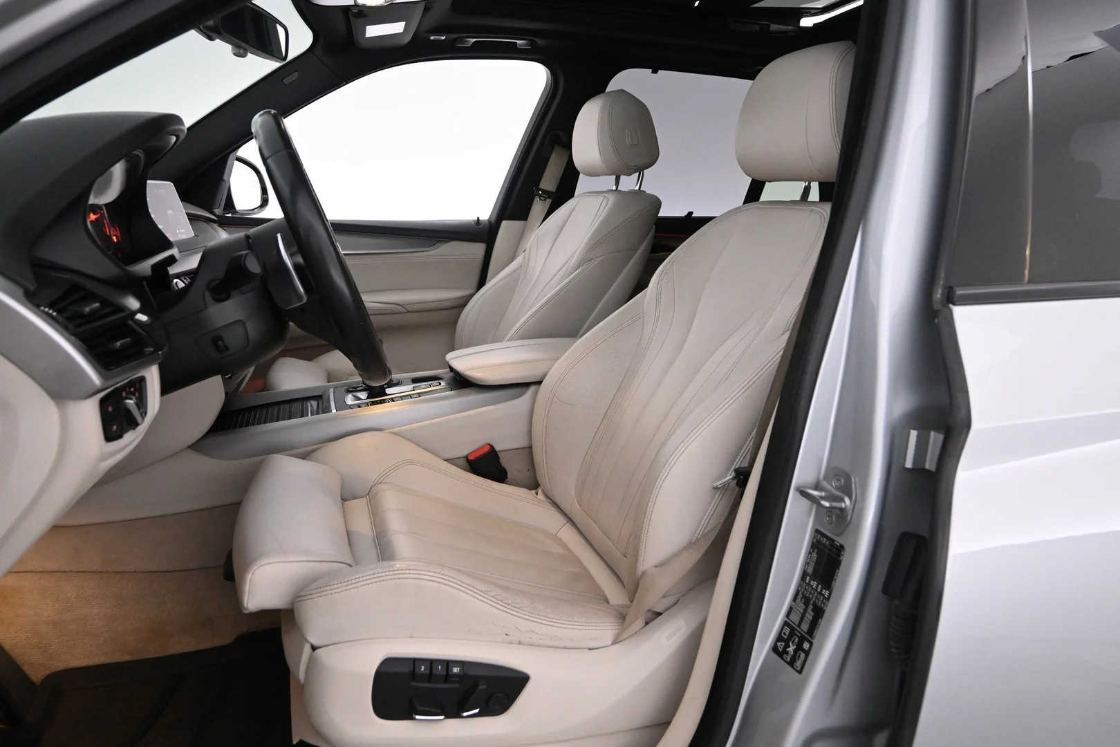Car Image - 4cuB1QG3fuAqQtSdodooB0