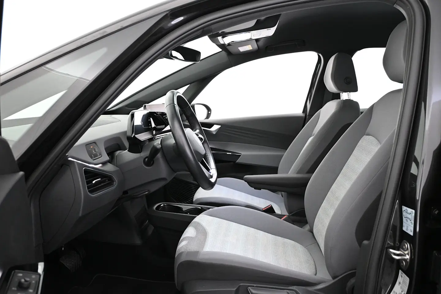 Car Image - 7jUdyjRSLNoIRsnb8bpD1b