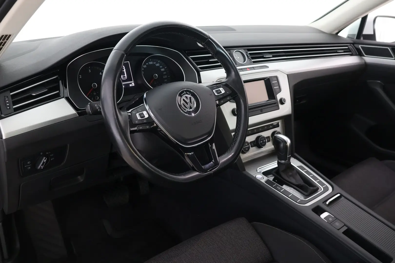Car Image - 7lM0rLHKlGypv8TYPVosV0