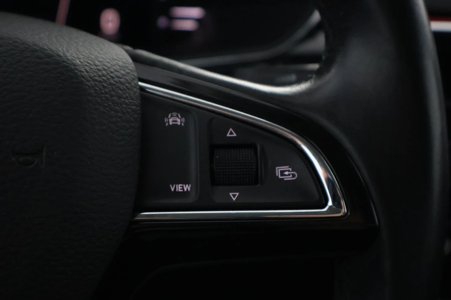Car Image - 4VVKlp7bSOTqIcOg9SR6VU