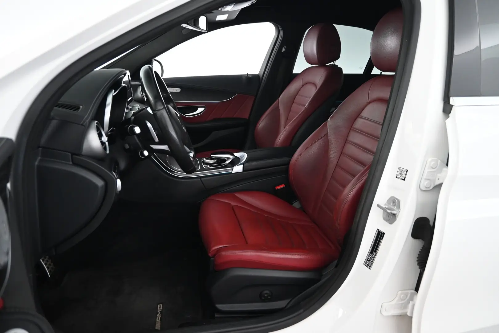 Car Image - 6stNPFrBGVQ56LjSjZcoJ6