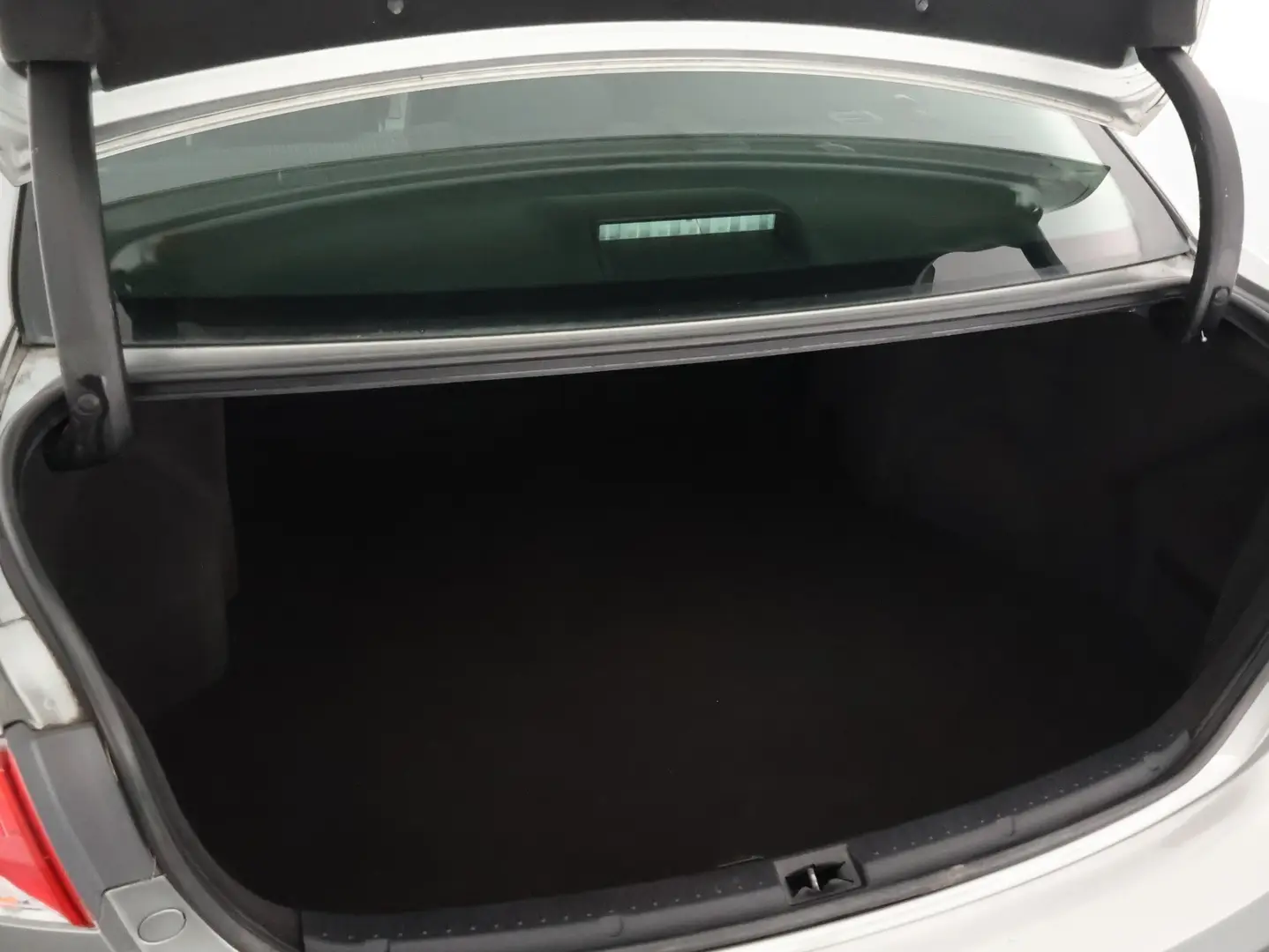 Car Image - 3NjcyxzKYbw4v2efyzvlov