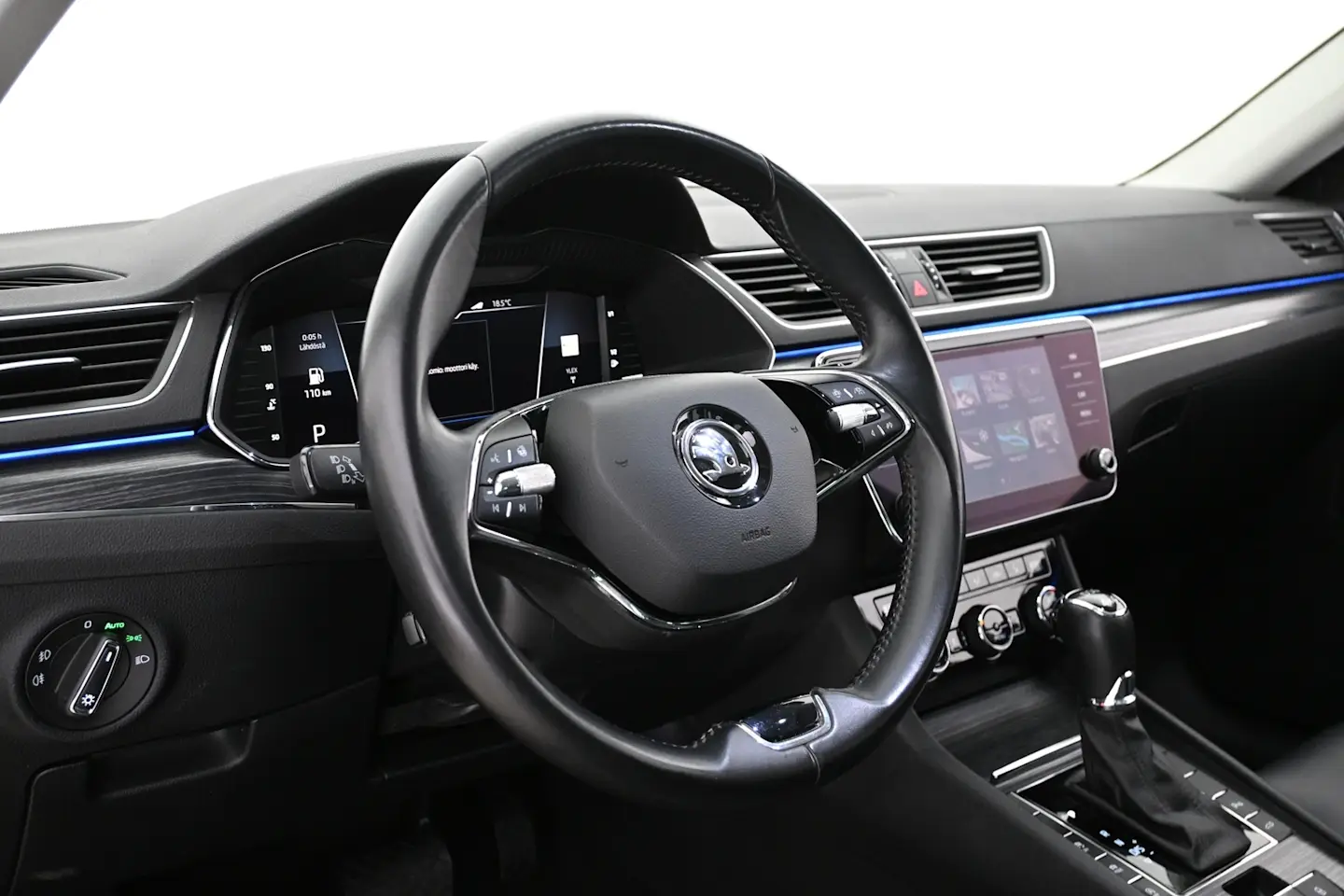 Car Image - 1mRM6aVx5eEYs2MTcgbr3T