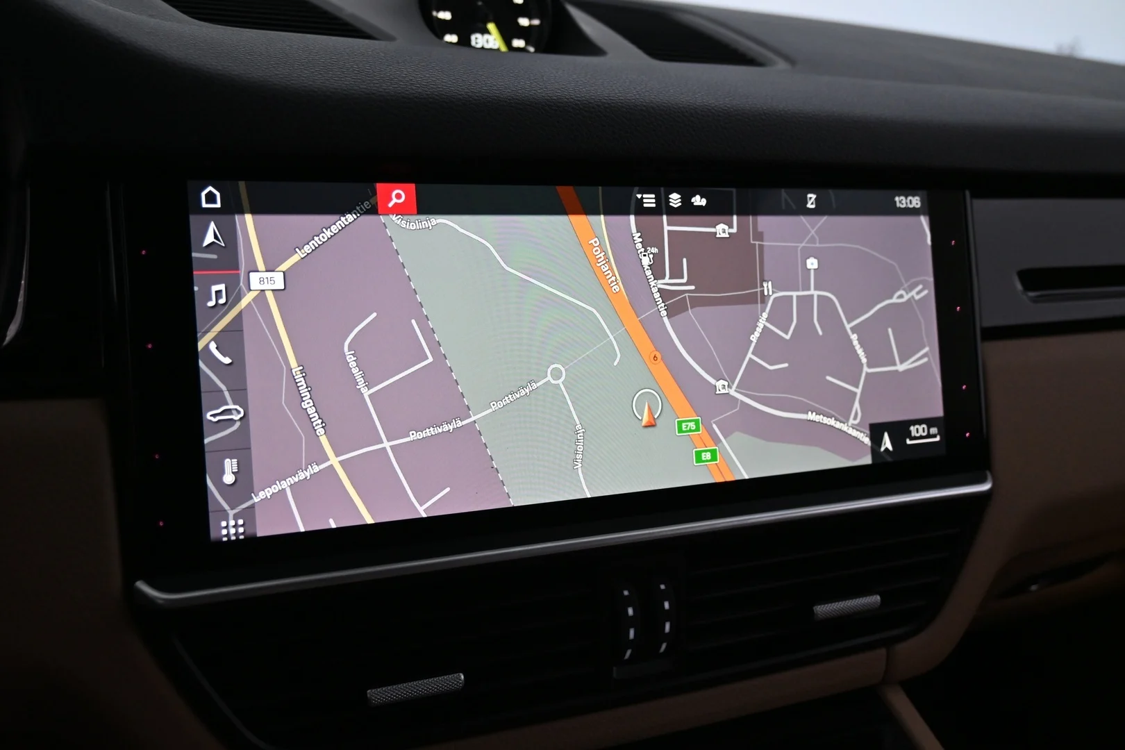 Car Image - 5mUsJwtG5P0Ugz4Ym8yZGq