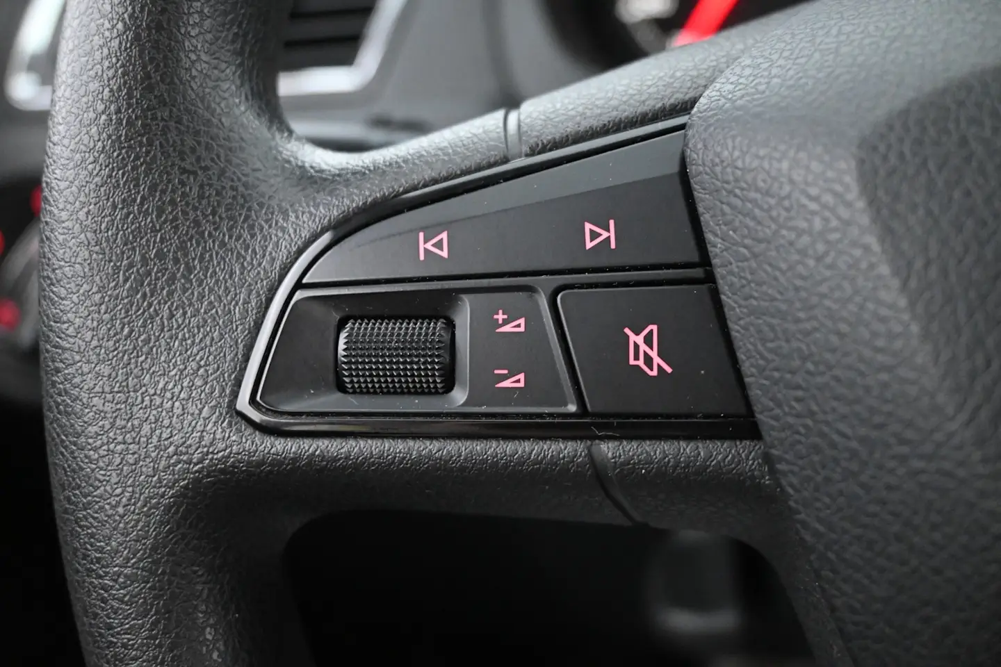 Car Image - 6EJLiDofI7zqN5W3vPwO54