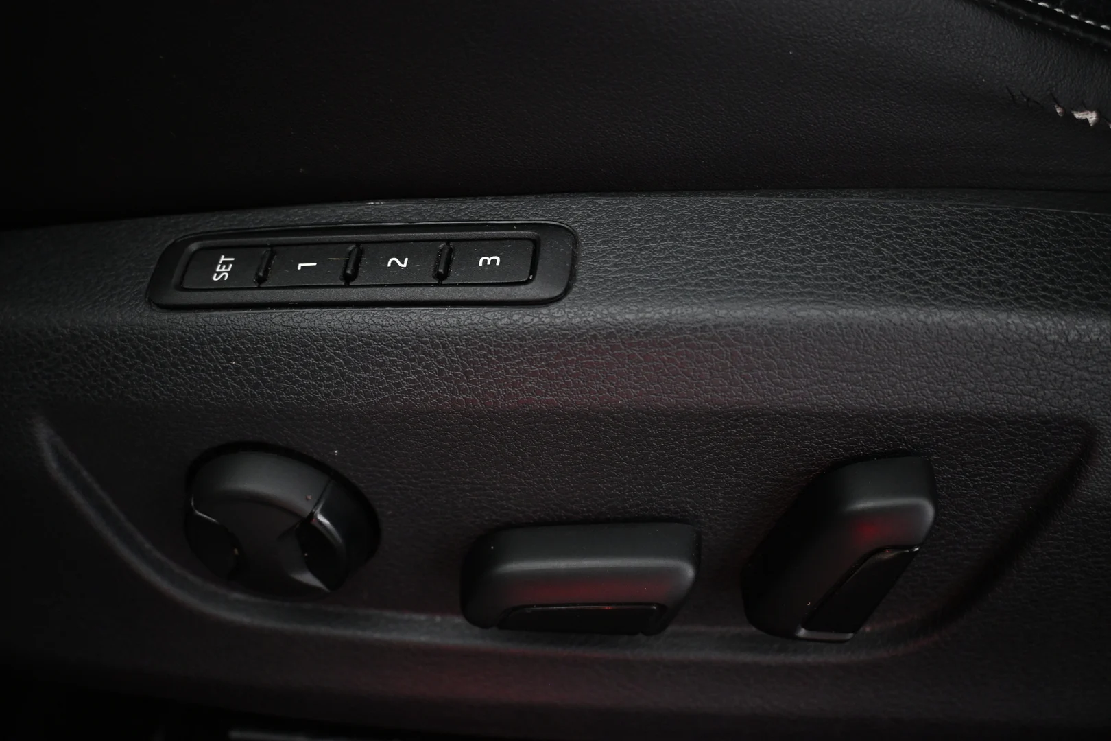 Car Image - 2SWNjKUkrSPWZoLmkWq3ke