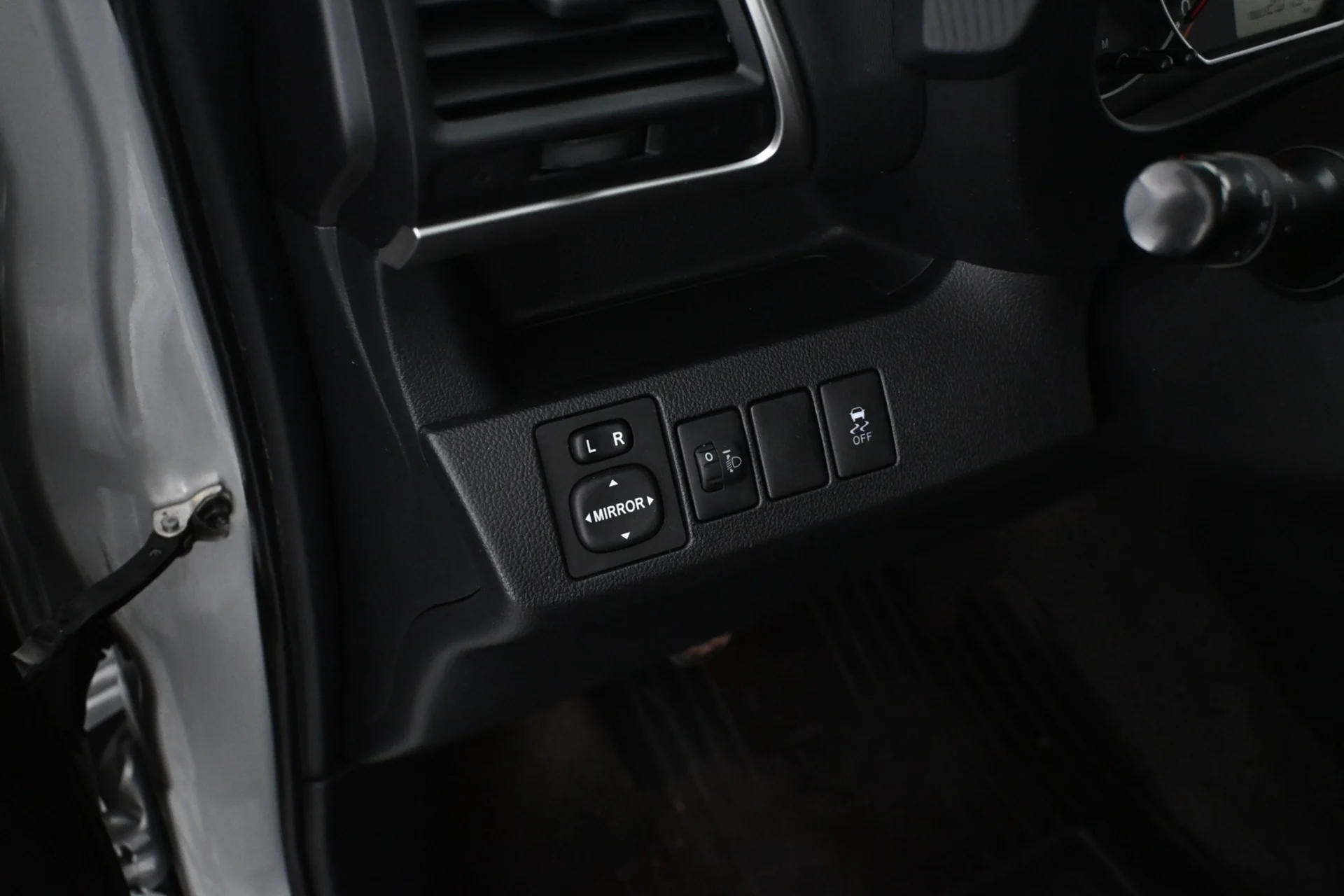 Car Image - 74bZVoHiOFJuo9sM7cgKbL