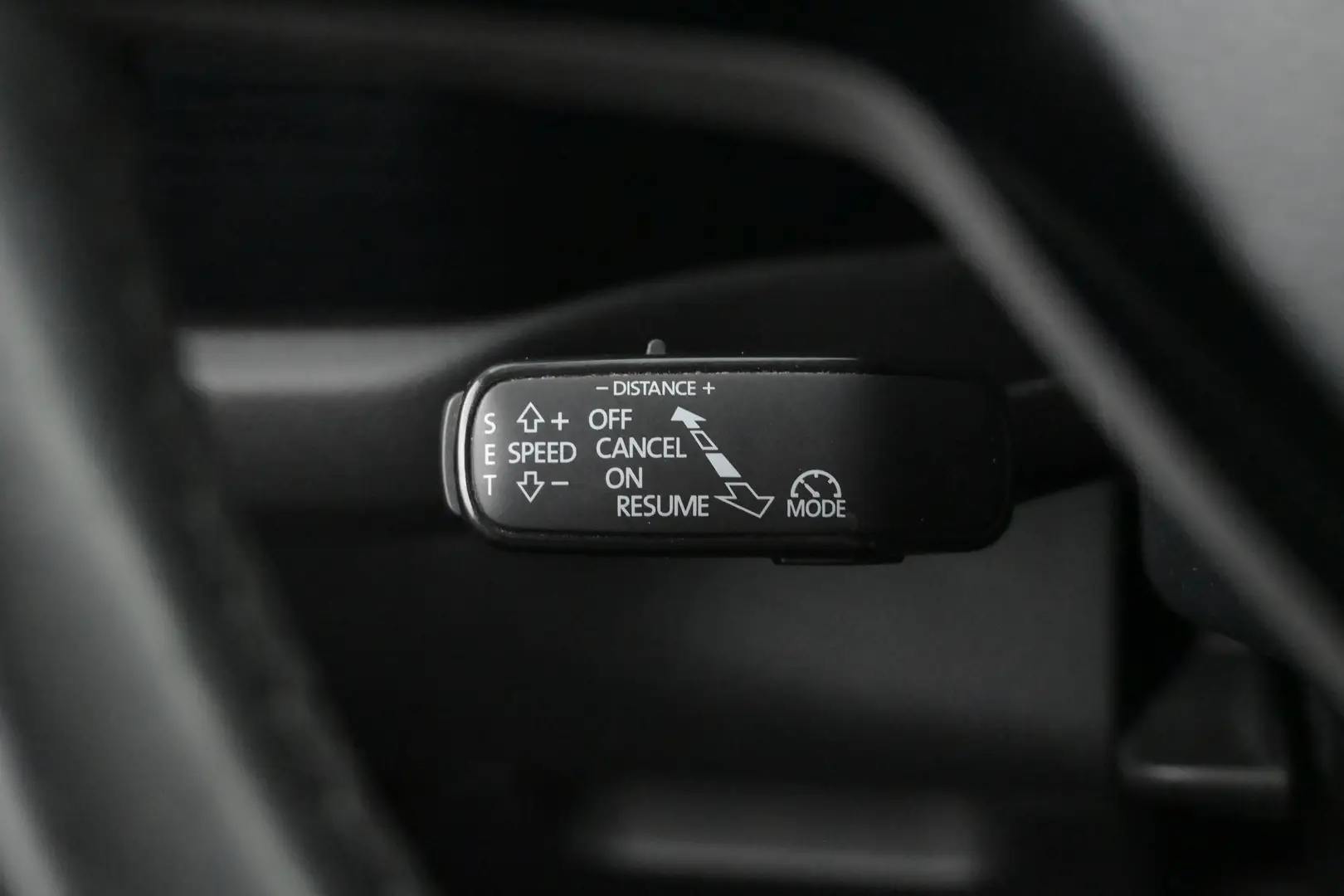 Car Image - 6VAlMILiVP9J8KbHu6L2pJ