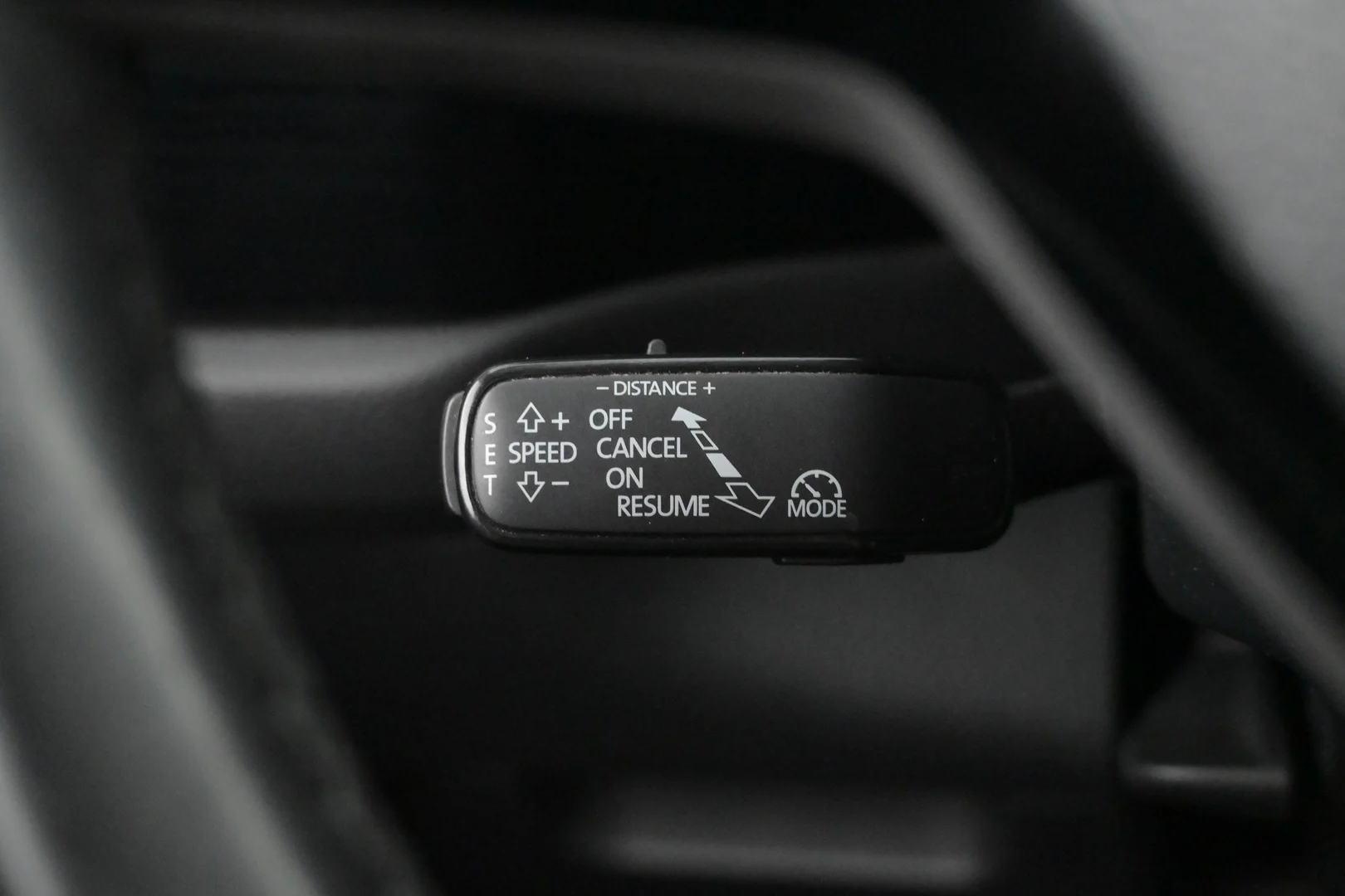 Car Image - 6VAlMILiVP9J8KbHu6L2pJ