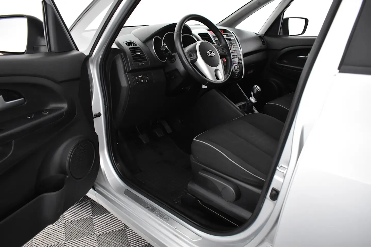 Car Image - 1HE9O2iQMZK1yWbxWjgE4X
