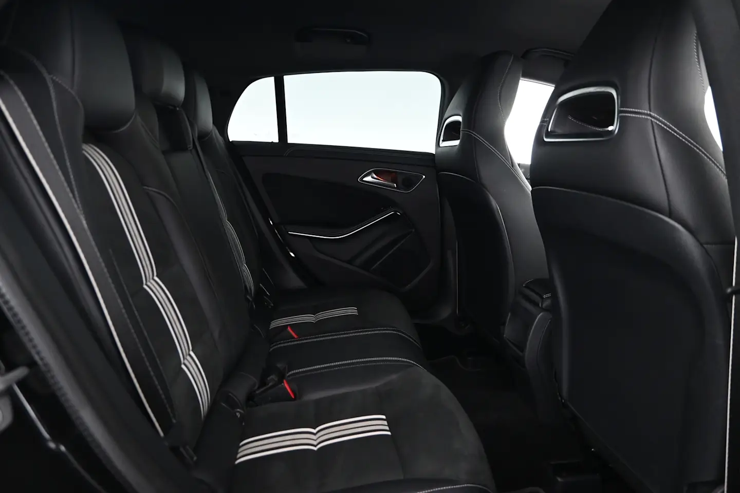 Car Image - 3H2PrkJueW3AaOOBtgKe6q