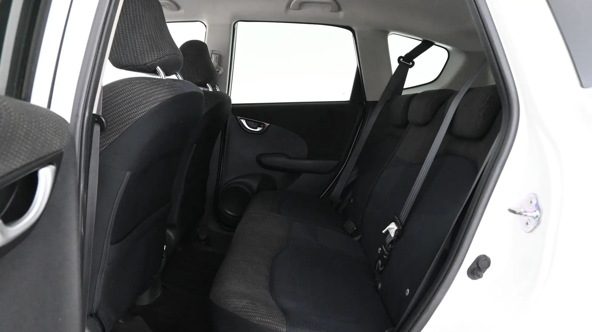 Car Image - 4nYXwUVLFFMrEsMtEP2RGp