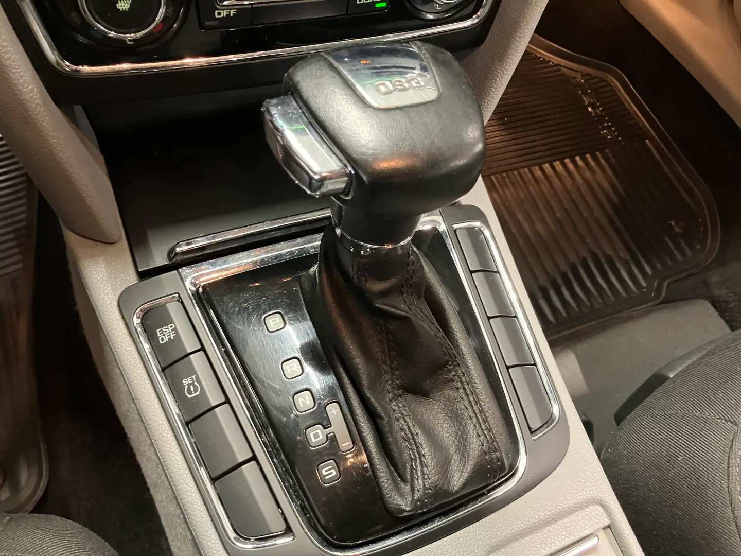 Car Image - FsTkKYT7XoojYjjK0pqFY
