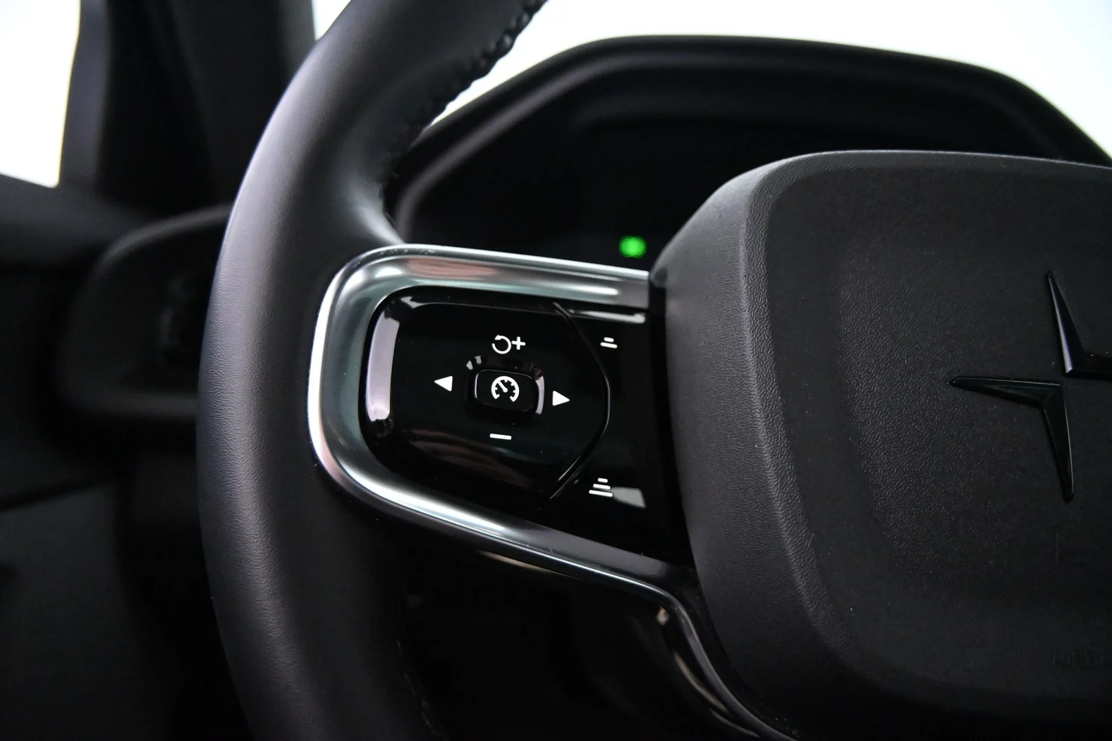 Car Image - 6lTIbd7uotIMDkKoSkeN5X