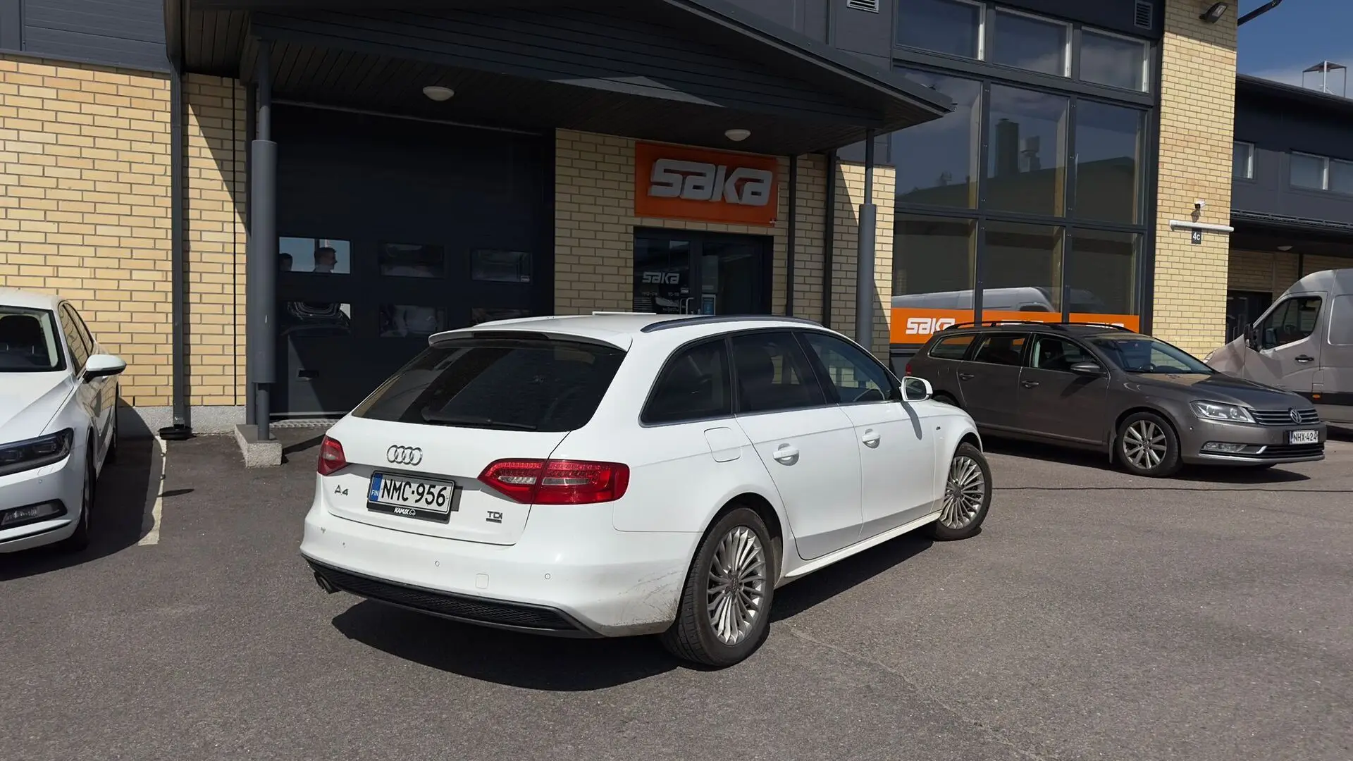 Car Image - 3ULgZZfMflr7hxIRCQtjzQ